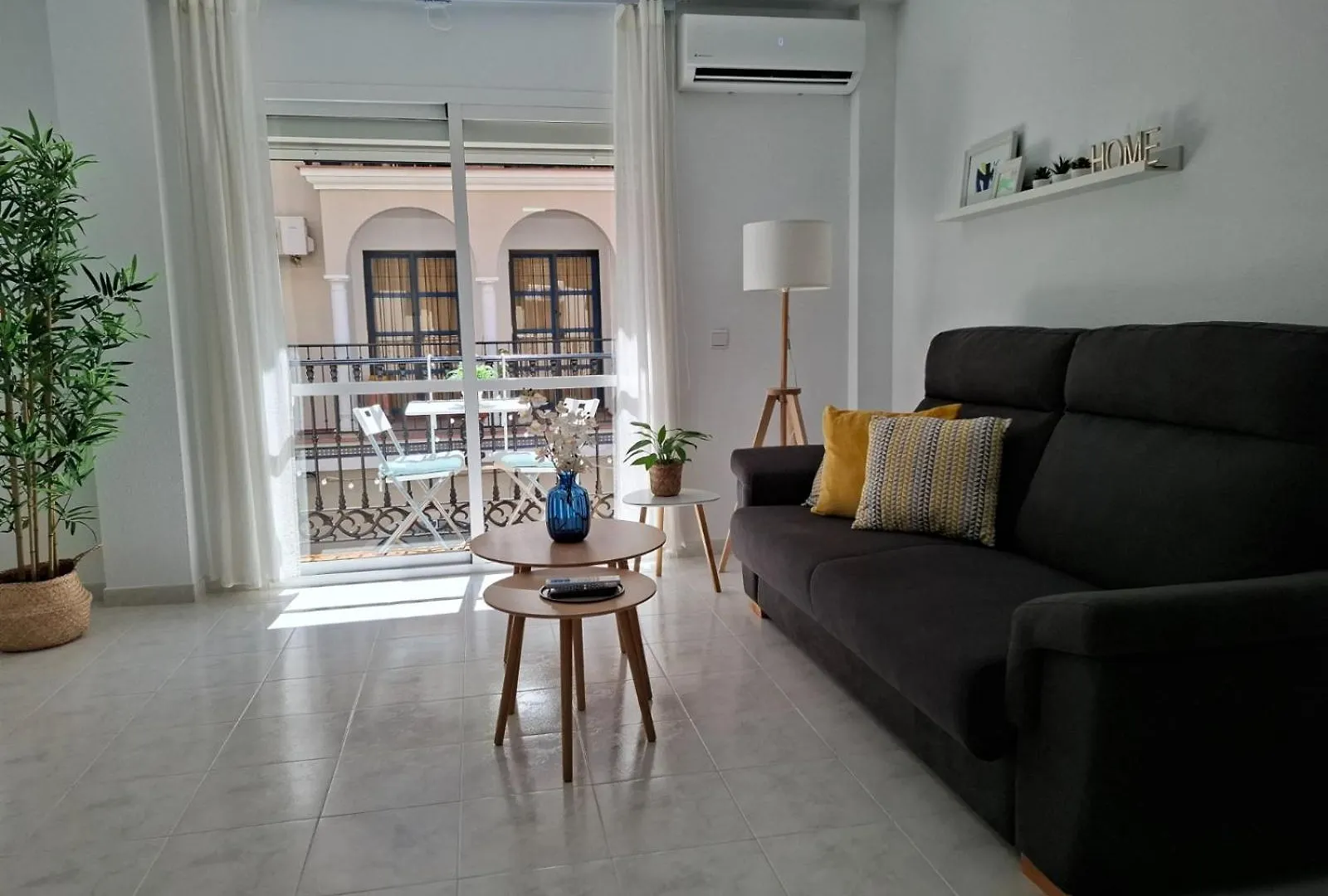 Tuhome Capitan Fuengirola