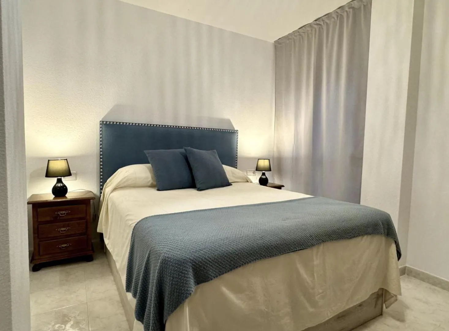 Tuhome Capitan Fuengirola